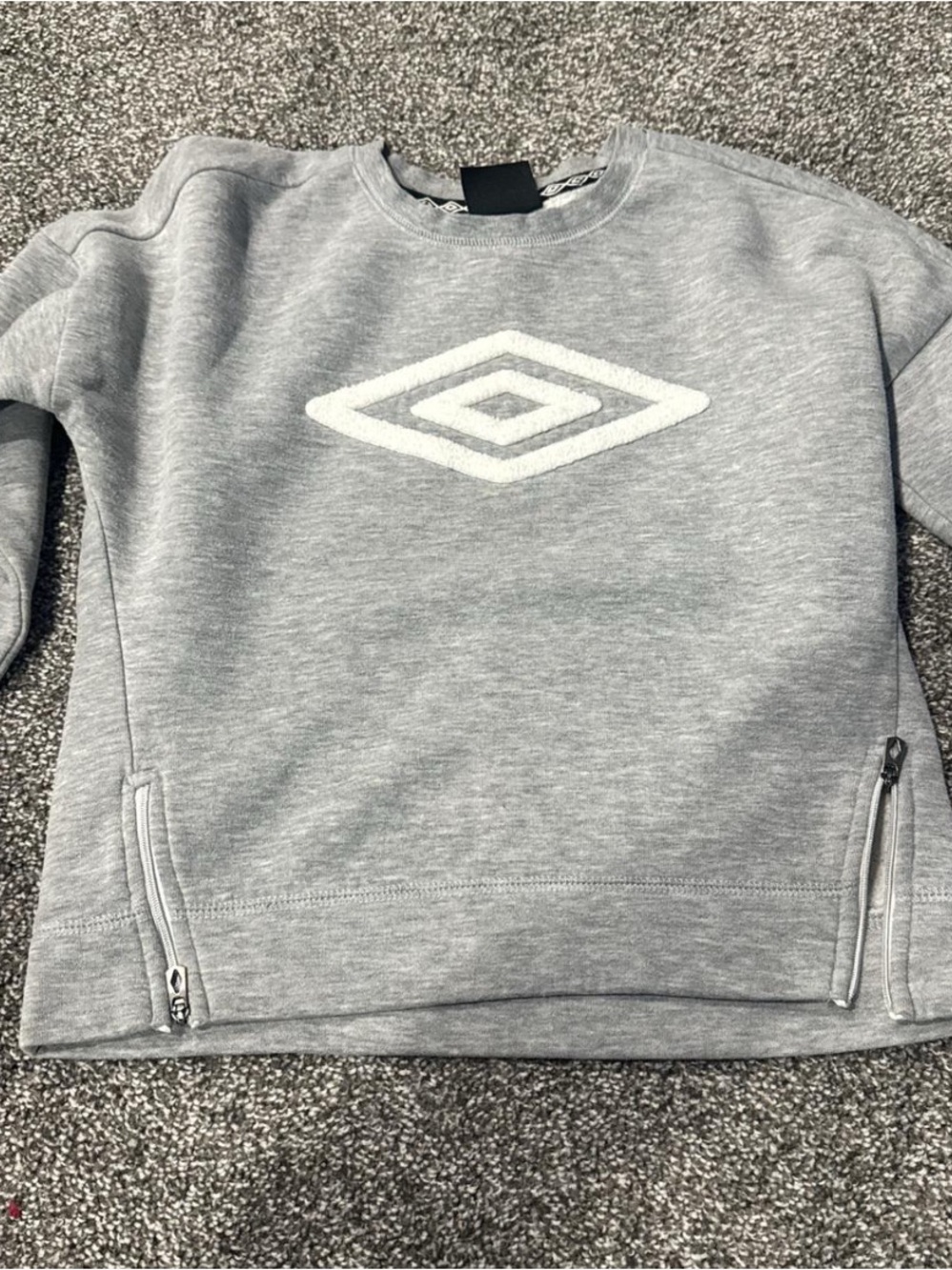 Umbro Light Gray Sweatshirt with White Logo
